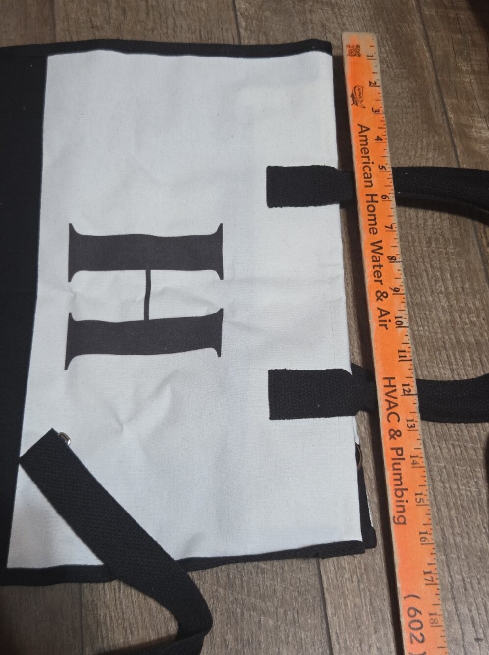 "H" Monogram 3pcs Collection - Picture 7 of 12
